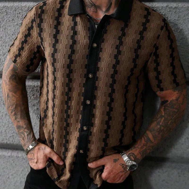 Men’s Textured Vertical Stripe Short-Sleeve Button-Up Shirt