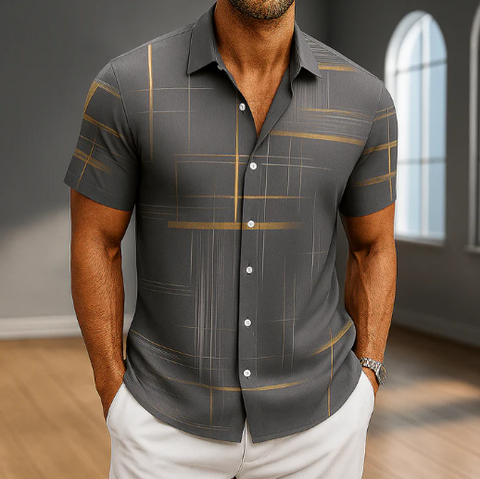 Men’s Lightweight Patterned Short Sleeve Button-Up Shirt
