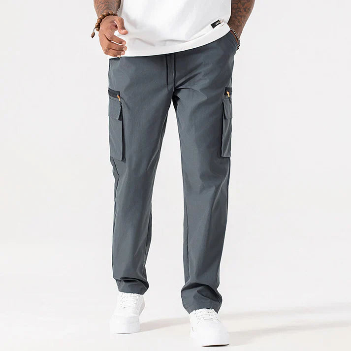 Men's Straight-Leg Cargo Pants (1)